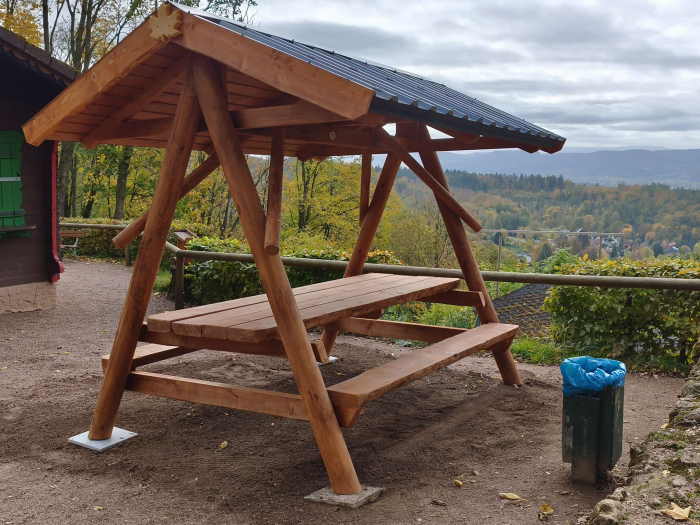 Waldschänke XXL mit Metallprofildach