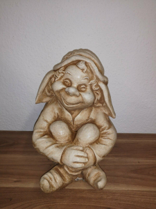 "Malak" Troll Steinfigur sitzend